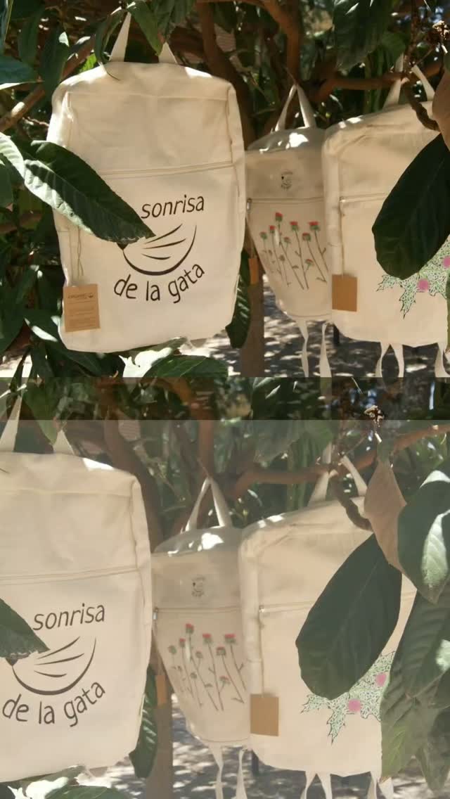 Mochilas de algodón orgánico a elegir con logo, con cardo mariano o con cardo borriquero.
Fresquitas, transpirables, sencillas, con buen tamaño, no dan calor, tienen las correas regulables y quedan muy bien. Cuál es la tuya??

#mochilaalgodón #mochilaverano #mochilafresquita #mochilamaterialsostenible